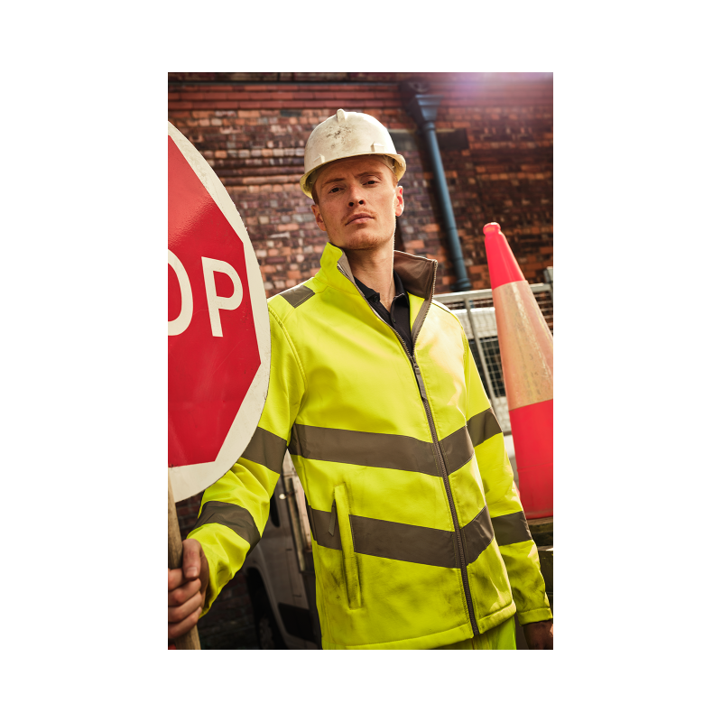 RETRA712 - HI-VIS PRO CONTRACT ABLAZE 2 LAYER SOFTSHELL JACKET (CLASS 3) - Regatta